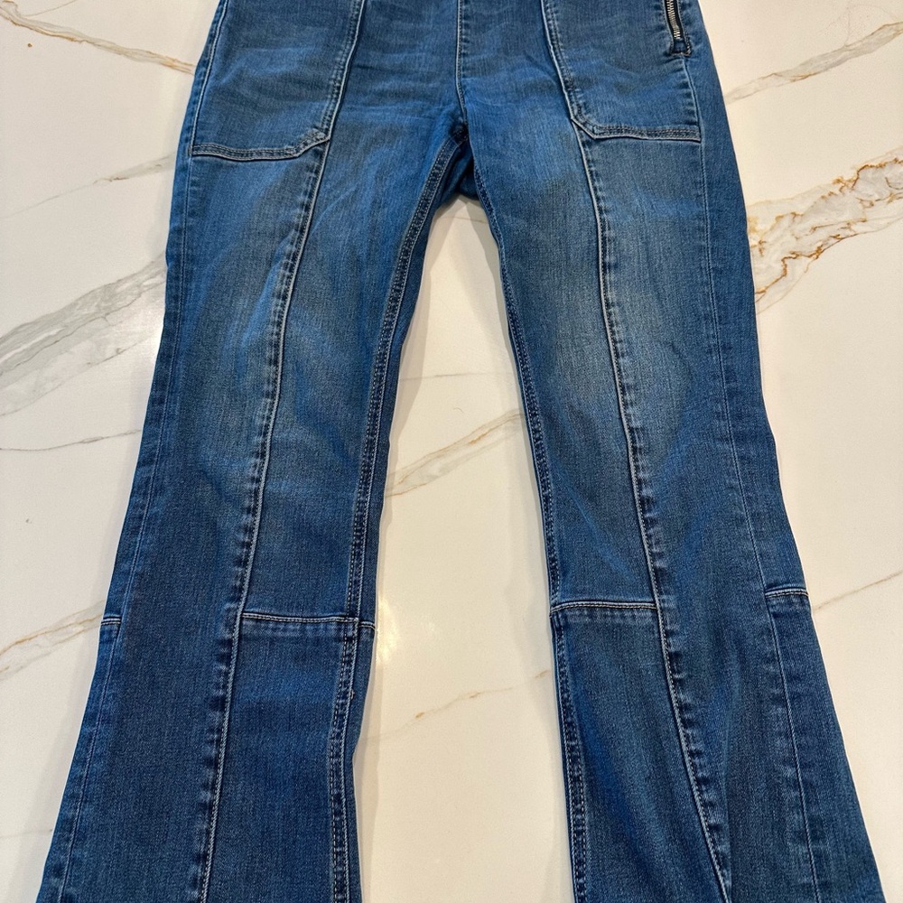 Women's Blue Jeans